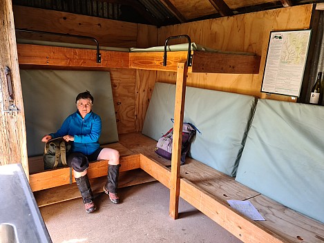 Susie in Nicholsons Hut
Photo: Simon
2022-12-29 11.24.46; '2022 Dec 29 11:24'
Original size: 9,248 x 6,936; 12,840 kB