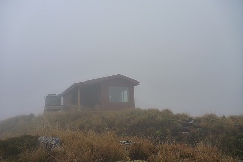 Leaving Mataketake hut in the cloud
Photo: Philip
2023-04-20 08.46.31; '2023 Apr 20 08:46'
Original size: 4,320 x 2,880; 5,045 kB