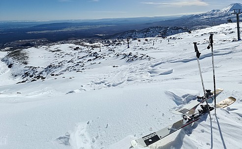 View down the West Ridge Quad
Photographer;&nbsp;Adrian
2023-08-05&nbsp;11.12.42;&nbsp;Metadata time: '2023 Aug 05 11:12'
Original size:&nbsp;11,938 x 7,375; 16,731 kB;&nbsp;stitch
Filename: 2023-08-05 11.12.42 S20+ Adrian - view down the West Ridge Quad_stitch.jpg