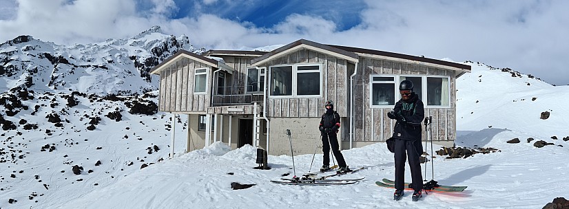 Adrian and Kevin outside the Lodge
Photographer;&nbsp;Simon
2023-08-28&nbsp;09.52.48;&nbsp;Metadata time: '2023 Aug 28 09:52'
Original size:&nbsp;15,700 x 5,775; 14,443 kB;&nbsp;stitch
Filename: 2023-08-28 09.52.48 S20+ Simon - Adrian and Kevin outside the Lodge_stitch.jpg