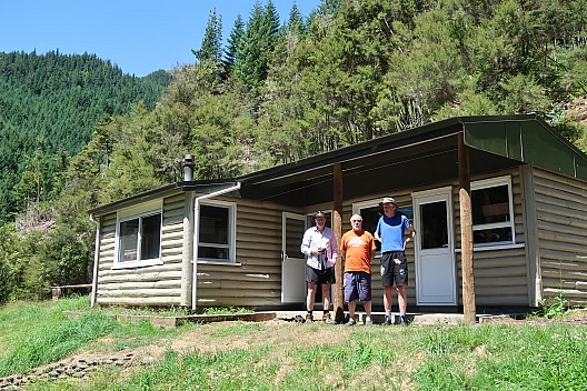 Alan, Simon, and Bruce outside Greigs Hut
Photo: Brian
2024-01-27 13.50.14; '2024 Jan 27 13:50'
Original size: 5,472 x 3,648; 12,358 kB
2024-01-27 13.50.14 IMG_1037 Brian - Alan, Simon, and Bruce outside Greigs Hut.jpeg Alan, Simon, and Bruce outside Greigs Hut
Photo: Brian
2024-01-27 13.50.14; '2024 Jan 27 13:50'
Original size: 5,472 x 3,648; 12,358 kB
2024-01-27 13.50.14 IMG_1037 Brian - Alan, Simon, and Bruce outside Greigs Hut.jpeg