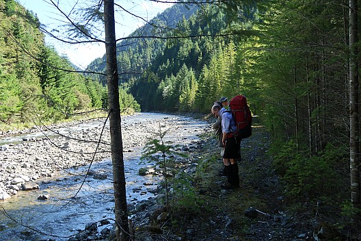 Alan, Simon, and Bruce on the track beside the Branch River
Photo: Brian
2024-01-27 16.40.18; '2024 Jan 27 16:40'
Original size: 5,472 x 3,648; 12,125 kB
2024-01-27 16.40.18 IMG_1038 Brian - Alan, Simon, and Bruce on the track beside the Branch River.jpeg Alan, Simon, and Bruce on the track beside the Branch River
Photo: Brian
2024-01-27 16.40.18; '2024 Jan 27 16:40'
Original size: 5,472 x 3,648; 12,125 kB
2024-01-27 16.40.18 IMG_1038 Brian - Alan, Simon, and Bruce on the track beside the Branch River.jpeg