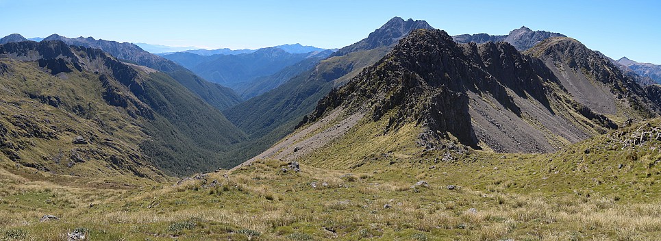 View of Sliver Stream and Scotts Knob from the ridge
Photo: Brian
2024-01-30 11.12.42; '2024 Jan 30 11:12'
Original size: 9,034 x 3,297; 5,173 kB; stitch
2024-01-30 11.12.42 IMG_1056 Brian - view of Sliver Stream and Scotts Knob from the ridge_stitch.jpg View of Sliver Stream and Scotts Knob from the ridge
Photo: Brian
2024-01-30 11.12.42; '2024 Jan 30 11:12'
Original size: 9,034 x 3,297; 5,173 kB; stitch
2024-01-30 11.12.42 IMG_1056 Brian - view of Sliver Stream and Scotts Knob from the ridge_stitch.jpg
