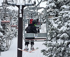 At Prince Hotel East Wing skiing Central Shiga Kōgen
Kevin, with Adrian and Simon ahead, leaving Terakoya on the First Pair lift
Photo: Jim
2024-03-04 15.00.42; '2024 Mar 04 15:00'
Original size: 2,992 x 2,449; 2,654 kB; cr
2024-03-04 15.00.42 S21FE+ Jim - Kevin, with Adrian and Simon ahead, leaving Terakoya on the First Pair lift_cr.jpg At Prince Hotel East Wing skiing Central Shiga Kōgen
Kevin, with Adrian and Simon ahead, leaving Terakoya on the First Pair lift
Photo: Jim
2024-03-04 15.00.42; '2024 Mar 04 15:00'
Original size: 2,992 x 2,449; 2,654 kB; cr
2024-03-04 15.00.42 S21FE+ Jim - Kevin, with Adrian and Simon ahead, leaving Terakoya on the First Pair lift_cr.jpg