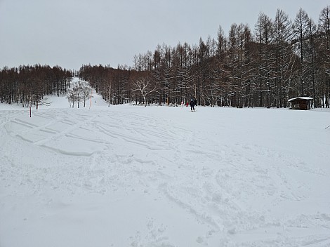 Simon and Kevin arriving at the Okushiga Gondola Station
Photo: Adrian
2024-03-05 11.19.03; '2024 Mar 05 15:19'
Original size: 9,248 x 6,928; 11,664 kB
2024-03-05 11.19.03 S20+ Adrian - Simon and Kevin arriving at the Okushiga Gondola Station.jpeg Simon and Kevin arriving at the Okushiga Gondola Station
Photo: Adrian
2024-03-05 11.19.03; '2024 Mar 05 15:19'
Original size: 9,248 x 6,928; 11,664 kB
2024-03-05 11.19.03 S20+ Adrian - Simon and Kevin arriving at the Okushiga Gondola Station.jpeg