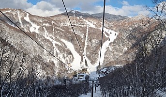 One line day summary
Yamanoeki access down to Alpenburg up to Higashitateyama
Photo: Jim
2024-03-10 15.55.50; '2024 Mar 10 15:55'
Original size: 3,369 x 1,966; 2,249 kB; stitch
2024-03-10 15.55.50 S21FE+ Jim - Yamanoeki access down to Alpenburg up to Higashitateyama_stitch.jpg One line day summary
Yamanoeki access down to Alpenburg up to Higashitateyama
Photo: Jim
2024-03-10 15.55.50; '2024 Mar 10 15:55'
Original size: 3,369 x 1,966; 2,249 kB; stitch
2024-03-10 15.55.50 S21FE+ Jim - Yamanoeki access down to Alpenburg up to Higashitateyama_stitch.jpg