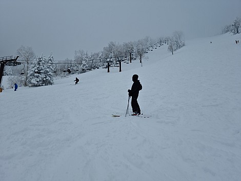 Kevin at the halfway station on Kumanoyu Second Pair lift
Photo: Adrian
2024-03-10 11.38.11; '2024 Mar 10 15:38'
Original size: 9,248 x 6,928; 12,259 kB
2024-03-10 11.38.11 S20+ Adrian - Kevin at the halfway station on Kumanoyu Second Pair lift.jpeg Kevin at the halfway station on Kumanoyu Second Pair lift
Photo: Adrian
2024-03-10 11.38.11; '2024 Mar 10 15:38'
Original size: 9,248 x 6,928; 12,259 kB
2024-03-10 11.38.11 S20+ Adrian - Kevin at the halfway station on Kumanoyu Second Pair lift.jpeg