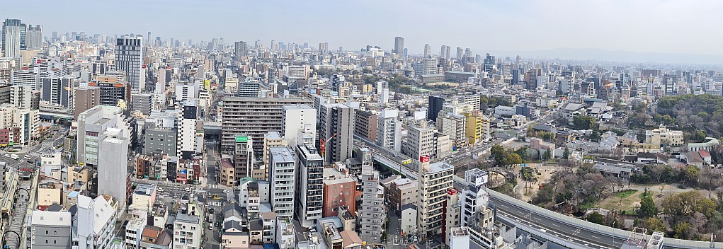 View from Tsūtenkaku Tower
Photo: Simon
2024-03-14 10.45.48; '2024 Mar 14 14:45'
Original size: 17,920 x 6,178; 16,594 kB; stitch
2024-03-14 10.45.48 S20+ Simon - view from Tsūtenkaku Tower_stitch.jpg