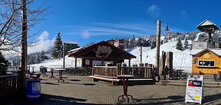 Summit Central plaza
Photo: Simon
2025-03-05 09.10.21; '2025 Mar 05 09:10'
Original size: 13,196 x 6,295; 11,338 kB; stitch
2025-03-05 09.10.21 S20+ Simon - Summit Central plaza_stitch.jpg
