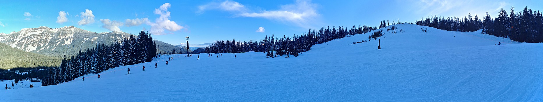 At the top of Alpine
Photo: Simon
2025-03-05 16.44.44; '2025 Mar 05 16:44'
Original size: 30,536 x 5,766; 14,410 kB; stitch
2025-03-05 16.44.44 S20+ Simon - at the top of Alpine_stitch.jpg