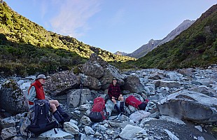 First rest stop in Moa Stream
Photographer;&nbsp;Simon
2026-03-04&nbsp;09.41.29271;&nbsp;Metadata time: '2026 Mar 04 09:41'
Original size:&nbsp;8,000 x 5,169; 10,289 kB;&nbsp;cr
Filename: 2026-03-04 09.41.29271 Xpr1VII Simon - First rest stop in Moa Stream_cr.jpg