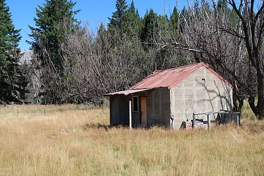 Fitzwilliam Hut
Photographer;&nbsp;Brian
2026-03-07&nbsp;14.52.46;&nbsp;Metadata time: '2026 Mar 07 14:52'
Original size:&nbsp;5,472 x 3,648; 13,514 kB
Filename: 2026-03-07 14.52.46 CPSG7MII IMG_1811 Brian - Fitzwilliam Hut.jpeg