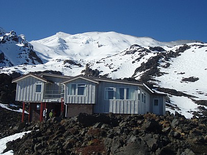 
2007-09-28&nbsp;08.50.12;&nbsp;Metadata time: '2007 Sept 28 08:50'
Original size:&nbsp;3,072 x 2,304; 3,026 kB
Filename: 2007-09-28 08.50.12 P9280065.jpeg