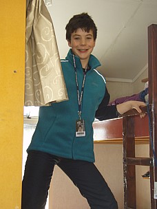 
2007-09-28&nbsp;09.06.59;&nbsp;Metadata time: '2007 Sept 28 09:06'
Original size:&nbsp;2,304 x 3,072; 2,740 kB
Filename: 2007-09-28 09.06.59 P9280070.jpeg