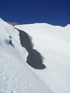 
2007-09-28&nbsp;11.01.26;&nbsp;Metadata time: '2007 Sept 28 11:01'
Original size:&nbsp;2,304 x 3,072; 2,708 kB
Filename: 2007-09-28 11.01.26 P9280102.jpeg