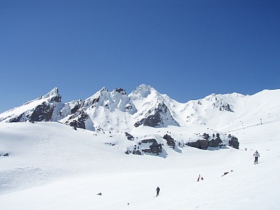 
2007-09-28&nbsp;11.26.34;&nbsp;Metadata time: '2007 Sept 28 11:26'
Original size:&nbsp;3,072 x 2,304; 2,913 kB
Filename: 2007-09-28 11.26.34 P9280105.jpeg