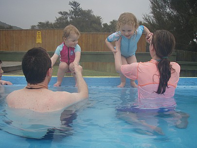 
2007-09-30&nbsp;10.11.02;&nbsp;Metadata time: '2007 Sept 30 10:11'
Original size:&nbsp;3,072 x 2,304; 2,953 kB
Filename: 2007-09-30 10.11.02 P9300186.jpeg