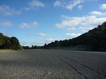 Simon
2010-12-04&nbsp;06.32.28;&nbsp;Metadata time: '2010 Dec 04 06:32'
Original size:&nbsp;4,000 x 3,000; 5,937 kB
Filename: 2010-12-04 06.32.28 P1010702 Simon.jpeg