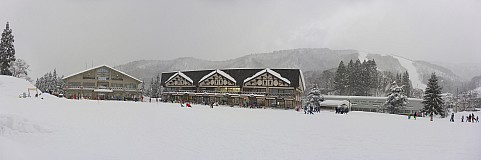 2017-01-15 16.15.55 Panorama Simon - Hikage Base buildings_stitch_rsz.jpeg: 4942x1644, 6765k (2017 Nov 05 13:27)