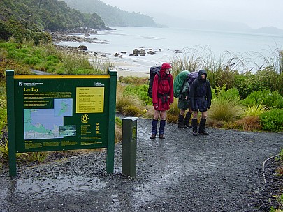 day08-030-dsc00467-jrs.jpeg: 2048x1536, 797k (2006 Dec 22 13:51)