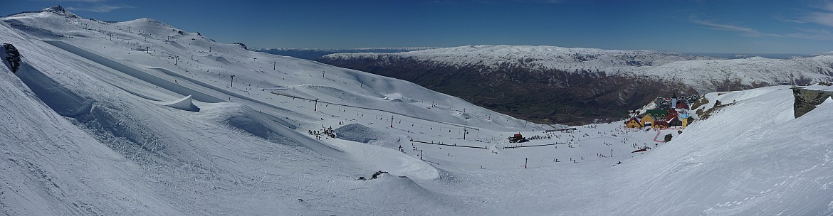 2009-09-04 13.12.00 PanoramaMaker.jpeg: 9635x2504, 4208k (2009 Sept 12 11:04)