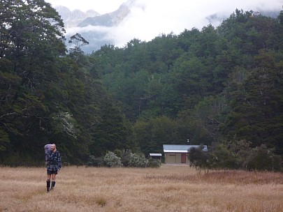 2010-04-24 08.23.35 P1010259 Simon.jpeg: 4000x3000, 4779k (2010 Apr 24 08:23)