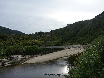 Kohaihai River Bridge
Photographer;&nbsp;Simon
2011-01-23&nbsp;08.00.51;&nbsp;Metadata time: '2011 Jan 23 08:00'
Original size:&nbsp;4,000 x 3,000; 5,366 kB
Filename: 2011-01-23 08.00.51 P1010942 Simon Kohaihai River Bridge.jpeg