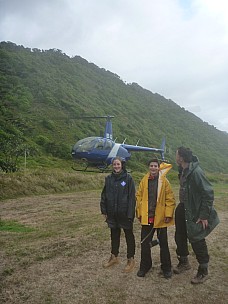 2011-01-29 19.22.33 P1020144 Simon.jpeg: 3000x4000, 4149k (2011 Jan 30 20:15)