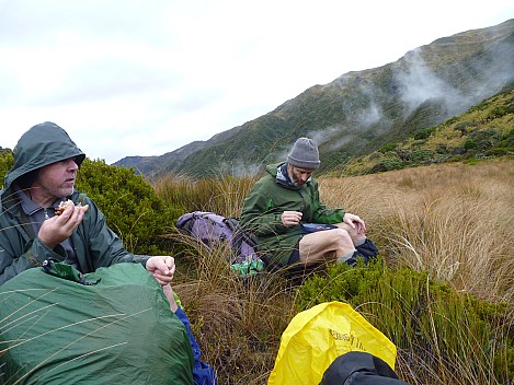 Lunch at Hope Saddle
Photographer;&nbsp;Philip
2013-04-22&nbsp;11.57.53;&nbsp;Metadata time: '2013 Apr 22 11:57'
Original size:&nbsp;4,320 x 3,240; 5,483 kB
Filename: 2013-04-22 11.57.53 P1020064 Philip - Lunch at Hope Saddle.jpeg