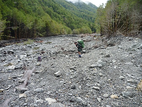 More Tutaekuri River shingle
Photographer;&nbsp;Philip
2013-04-22&nbsp;14.43.39;&nbsp;Metadata time: '2013 Apr 22 14:43'
Original size:&nbsp;4,320 x 3,240; 5,416 kB
Filename: 2013-04-22 14.43.39 P1020073 Philip - More Tutaekuri River shingle.jpeg