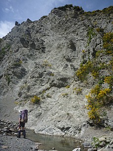 2013-11-15 13.56.22 P1050338 Simon - Conway River and roack walls.jpeg: 3000x4000, 5590k (2013 Nov 15 13:56)