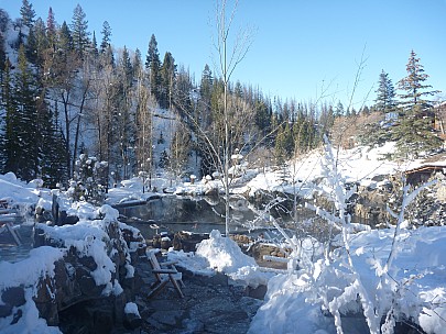 2014-01-24 13.30.12 P1000141 Simon - from terraces above pools.jpeg: 4000x3000, 6809k (2014 Jan 25 09:30)