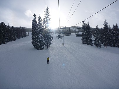 2014-02-05 15.53.32 P1000388 Simon - last run up Beaver Run Superchair.jpeg: 4000x3000, 4589k (2014 Feb 06 11:53)