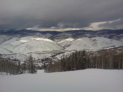 2014-02-06 15.26.11 IMG018 Simon - view down Batchelor Gulch.jpeg: 2048x1536, 617k (2014 Feb 07 11:26)