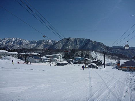 Karamatsu course and Gondola Station
Photographer;&nbsp;Simon
2015-02-16&nbsp;11.54.21;&nbsp;Metadata time: '2015 Feb 16 11:54'
Original size:&nbsp;4,000 x 3,000; 5,298 kB
Filename: 2015-02-16 11.54.21 P1010644 Simon - Karamatsu course and Gondola Station.jpeg