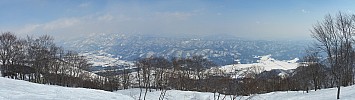 2015-02-11 12.03.00 Jim - Hakuba 47 - view from top of Super Course stitch.jpg: 9963x2804, 6367k (2015 Jun 03 20:04)