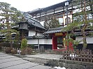 2015-02-13 14.45.37 P1010525 Simon - buildings on Zenko-ji path.jpeg: 4000x3000, 6767k (2015 Jun 07 14:19)