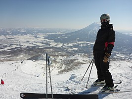 Skiing Niseko