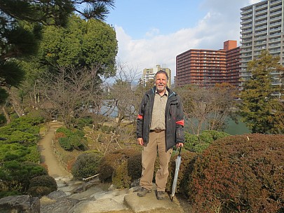 2017-01-22 11.04.04 IMG_9206 Anne - Simon in Shukkei-en.jpeg: 4608x3456, 7266k (2017 Jan 26 18:37)