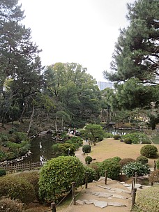 2017-01-22 11.07.19 IMG_9208 Anne - Shukkei-en trail.jpeg: 3456x4608, 5998k (2017 Jan 26 18:37)