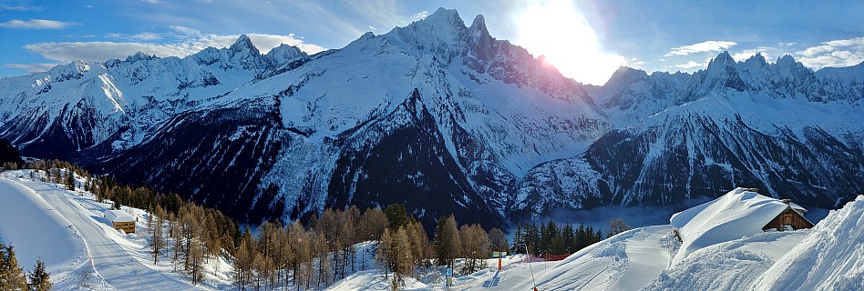 Téléphérique de La Flégère view of Mer de Glace
Photographer;&nbsp;Simon
2018-01-27&nbsp;09.30.29;&nbsp;Metadata time: '2018 Jan 27 09:30'
Original size:&nbsp;8,999 x 3,039; 26,068 kB;&nbsp;stitch
Filename: 2018-01-27 09.30.29_HDR LG6 Simon - Téléphérique de La Flégère view of Mer de Glace_stitch.jpg
