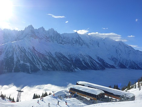 2018-01-27 10.24.23 P1020018 Simon - valley floor in mist.jpeg: 4608x3456, 6096k (2023 Jan 31 17:33)