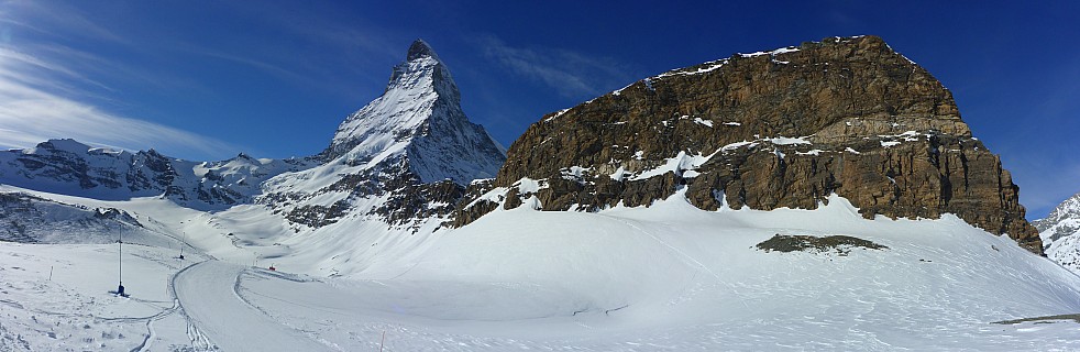 Sesselbahn Hirli view
Photographer;&nbsp;Simon
2018-01-30&nbsp;12.38.34;&nbsp;Metadata time: '2018 Jan 30 12:38'
Original size:&nbsp;10,141 x 3,305; 30,139 kB;&nbsp;stitch
Filename: 2018-01-30 12.38.34 Panorama Simon - Sesselbahn Hirli view_stitch.jpg