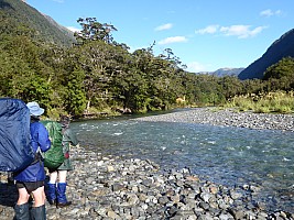 Tunnel Creek Hut to Paringa Rock Biv