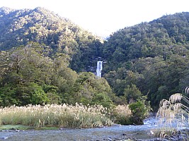 Tunnel Creek Hut to Paringa Rock Biv