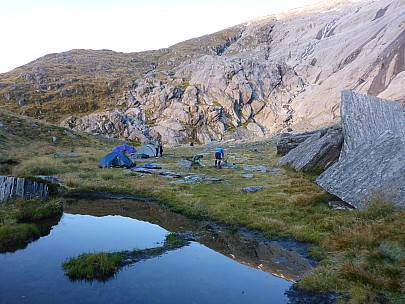 2019-01-17 06.47.40 P1020537 Simon - breakfast at camp.jpeg: 4608x3456, 6383k (2019 Jun 20 21:11)