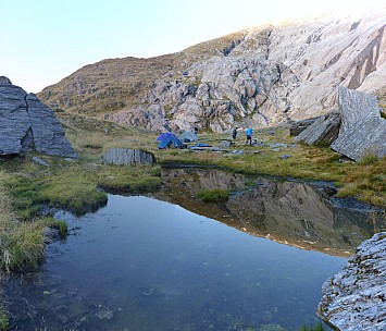 2019-01-17 06.48.35 Panorama Simon - breakfast at camp_stitch.jpg: 5225x4470, 19848k (2019 Jun 20 21:11)