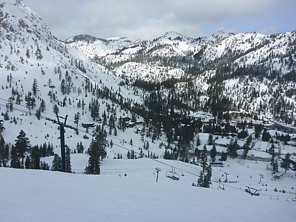 Squaw Valley from Easy Street
Photographer;&nbsp;Simon
2019-03-01&nbsp;09.49.51;&nbsp;Metadata time: '2019 Mar 01 09:49'
Original size:&nbsp;4,608 x 3,456; 6,178 kB
Filename: 2019-03-01 09.49.51 P1020745 Simon - Squaw Valley from Easy Street P3.jpeg