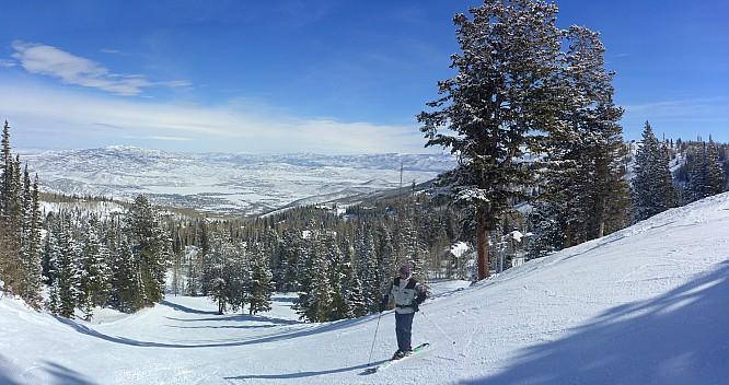 Jim near top of Elk Dance after riding Day Break lift
Photo: Simon
2020-03-02 10.58.39; '2020 Mar 02 10:58'
Original size: 6,804 x 3,594; 24,958 kB; stitch
2020-03-02 10.58.39 Panorama Simon - Jim near top of Elk Dance after riding Day Break lift_stitch.jpg