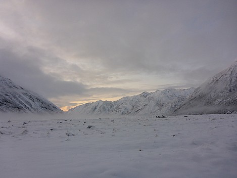 Early morning snow view of Havelock
Photographer;&nbsp;Simon
2020-09-02&nbsp;06.58.17;&nbsp;Metadata time: '2020 Sept 02 06:58'
Original size:&nbsp;4,608 x 3,456; 5,667 kB
Filename: 2020-09-02 06.58.17 P1030443 Simon - early morning snow view of Havelock.jpeg
